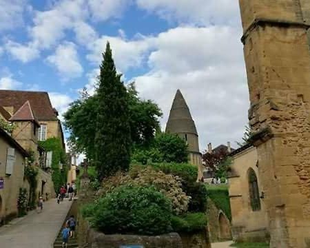 Les Farios Daire Sarlat-la-Canéda Dış mekan fotoğraf